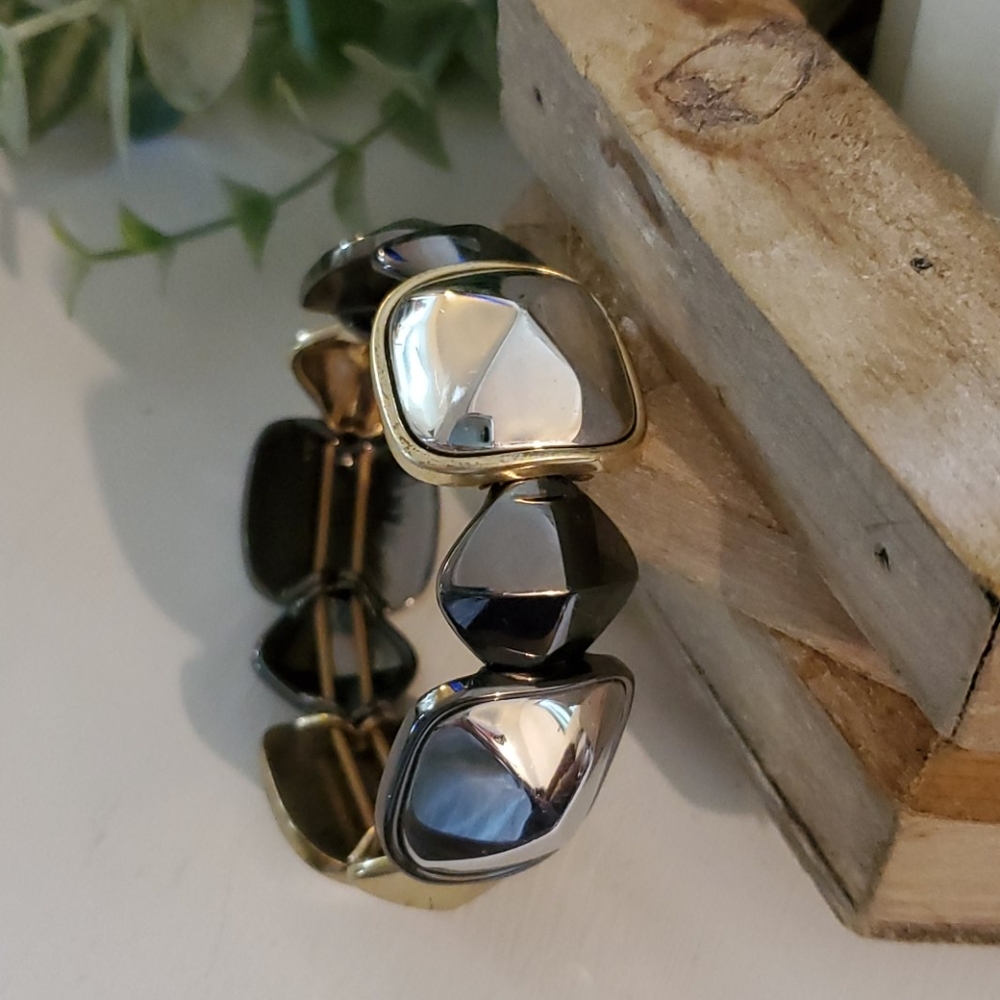 Lia sophia bracelet